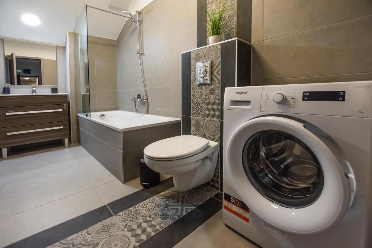 K40 Boutique Apartment In The City Center Budapest Bagian luar foto